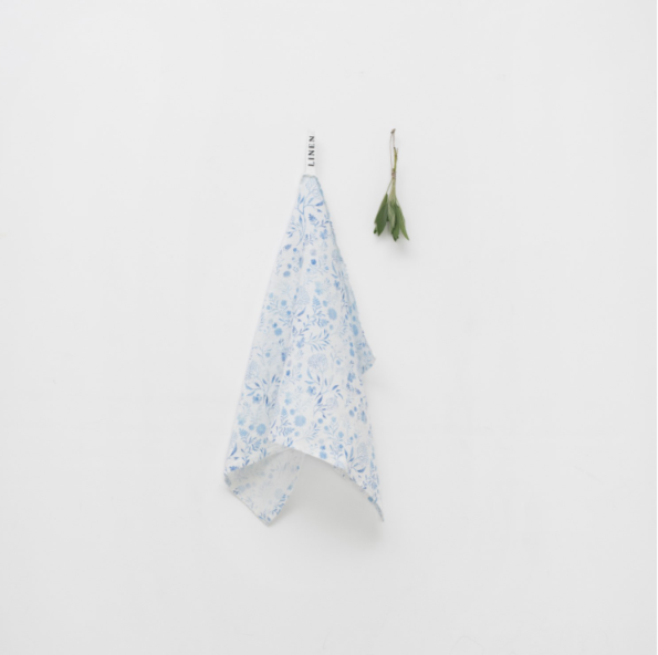 Pecetë Kuzhine – White Botanical Blue