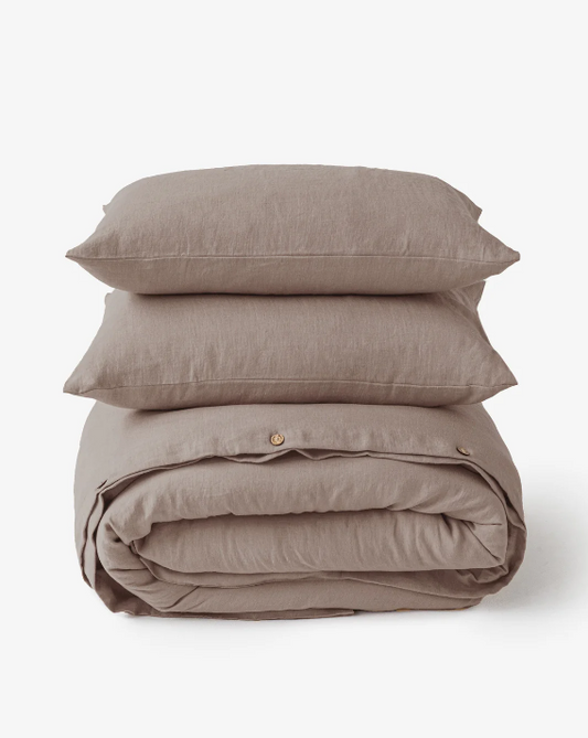 Set Premium Mbulesë Jorgani 100% Liri ngjyrë Moka (Mocha) (3 Copë)